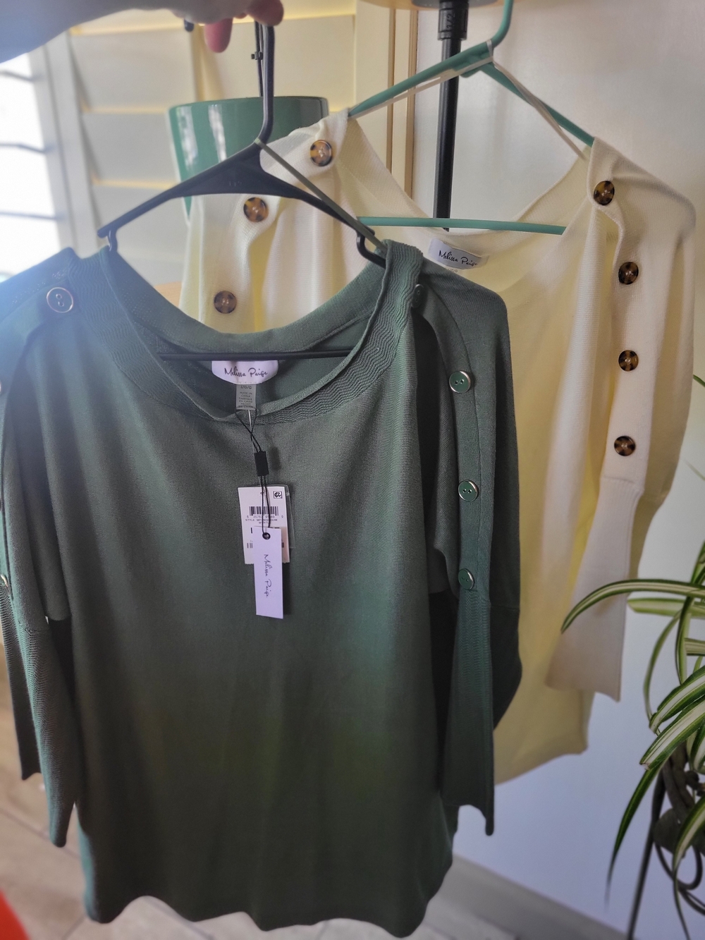 Bundle Of 2 Melissa Paige Olive Green And Cream Knit Tops
